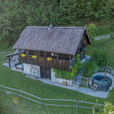 Holiday Home In Otocec - Kranjska Krain 26039 Esterno foto